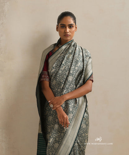 Handloom_Dark_Green_Pure_Katan_Silk_Kimkhab_Shikargah_Banarasi_Saree_WeaverStory_01