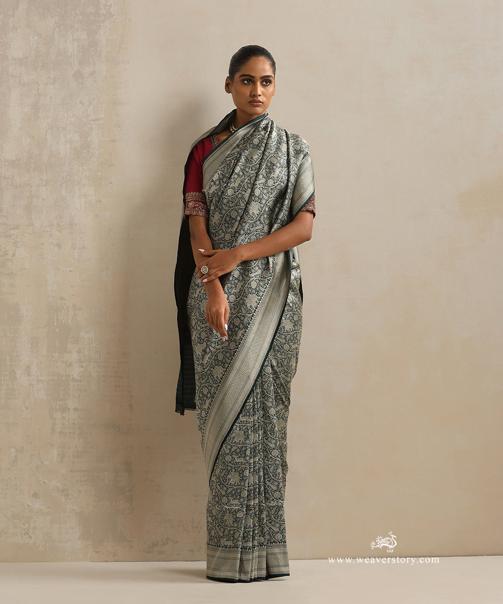 Handloom_Dark_Green_Pure_Katan_Silk_Kimkhab_Shikargah_Banarasi_Saree_WeaverStory_02