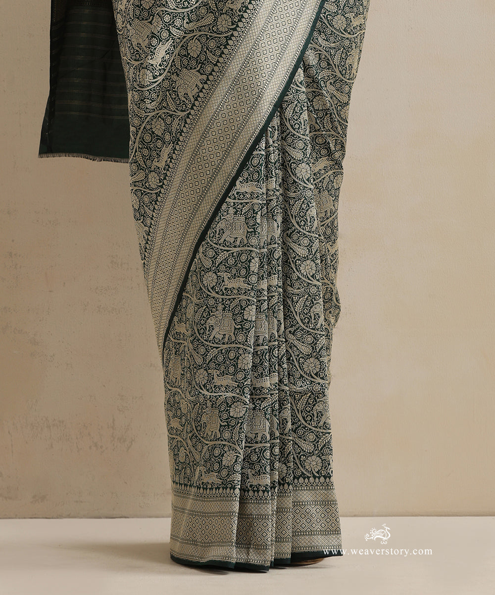 Handloom_Dark_Green_Pure_Katan_Silk_Kimkhab_Shikargah_Banarasi_Saree_WeaverStory_04