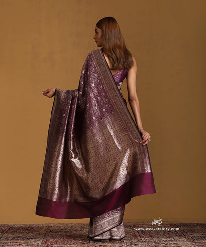 Wine_Handloom_Pure_Katan_Silk_Zari_Tanchoi_Banarasi_Saree_With_Small_Zari_Boota_WeaverStory_03