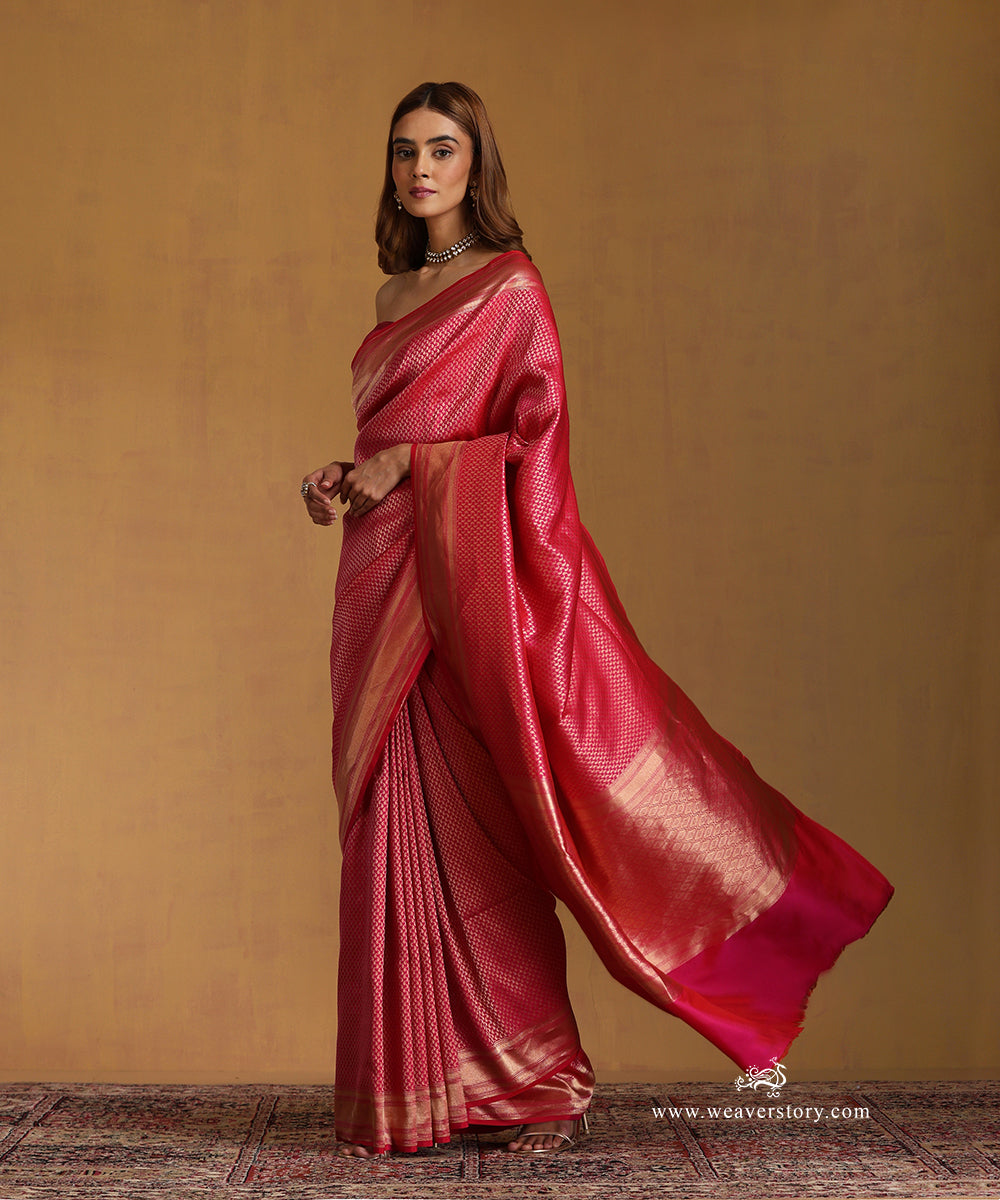 Rani_Pink_Handloom_Pure_Katan_Silk_Zari_Tanchoi_Banarasi_Saree_With_Small_Paisley_WeaverStory_01