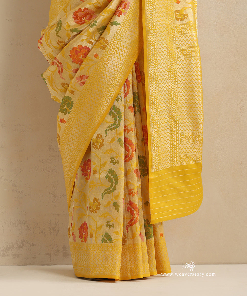 Yellow_Handloom_Pure_Katan_Silk_Kimkhab_Banarasi_Saree_WeaverStory_04