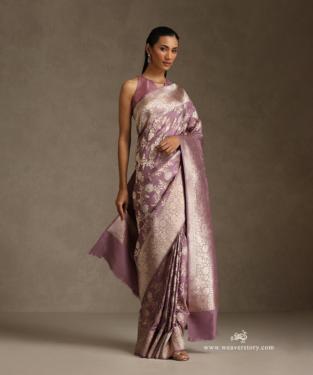 Handloom_Mauve_Pure_Katan_Silk_Banarasi_Saree_With_Kadhwa_Floral_Sona_Rupa_Jaal_WeaverStory_02