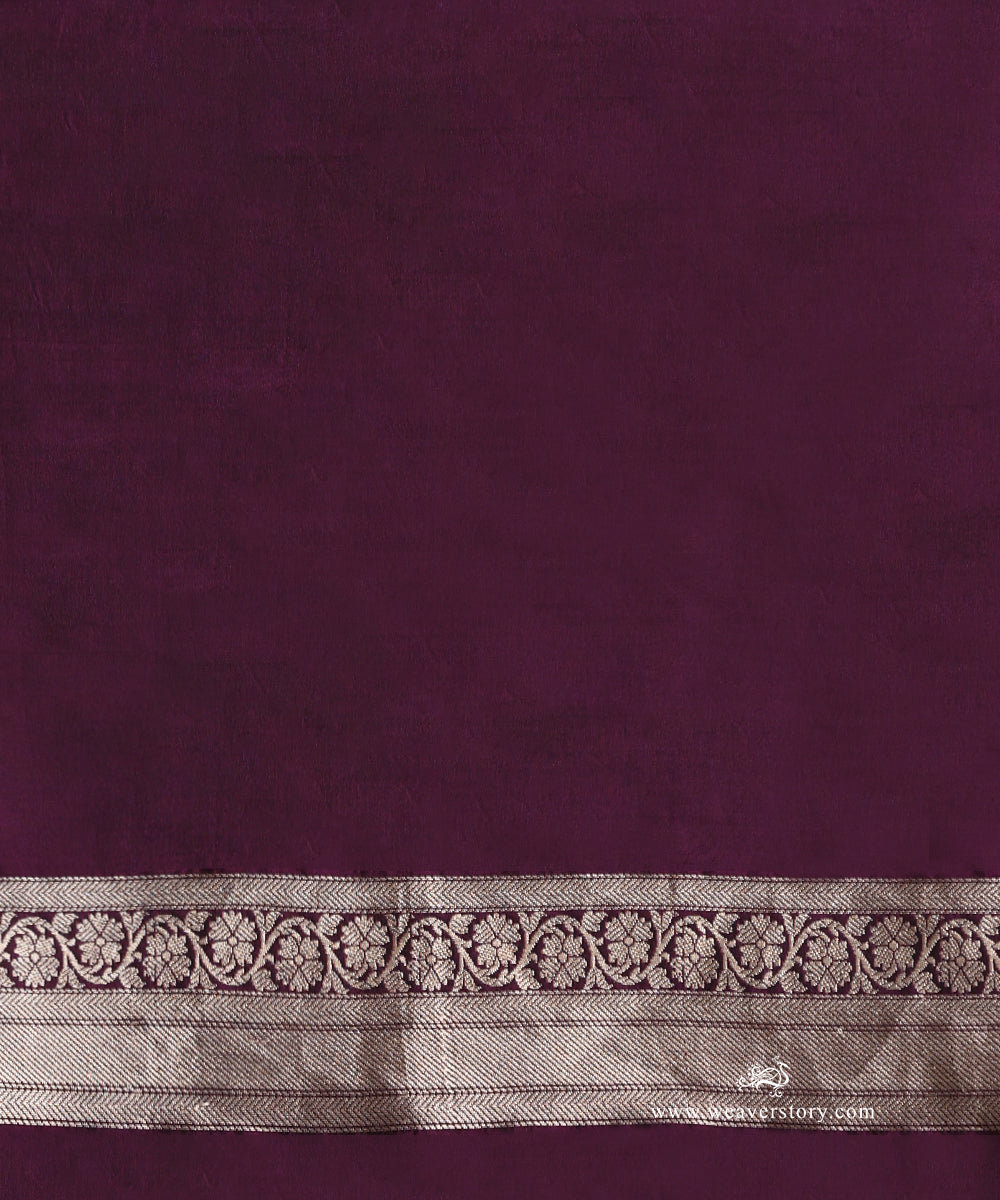 Handloom_Purple_Pure_Katan_Silk_Banarasi_Saree_With_Kadhwa_Ginni_Boota_WeaverStory_05