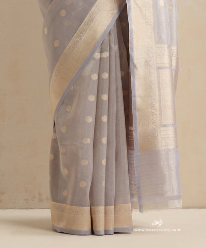 Handloom_Grey_Pure_Katan_Tissue_Kadhwa_Banarasi_Saree_With_Ginni_Booti_WeaverStory_04