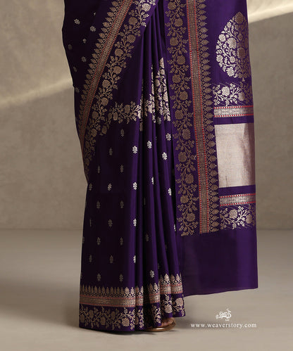 Purple_Handloom_Pure_Katan_Silk_Kadhwa_Banarasi_Saree_With_Small_Boota_And_Floral_Bel_Border_WeaverStory_04