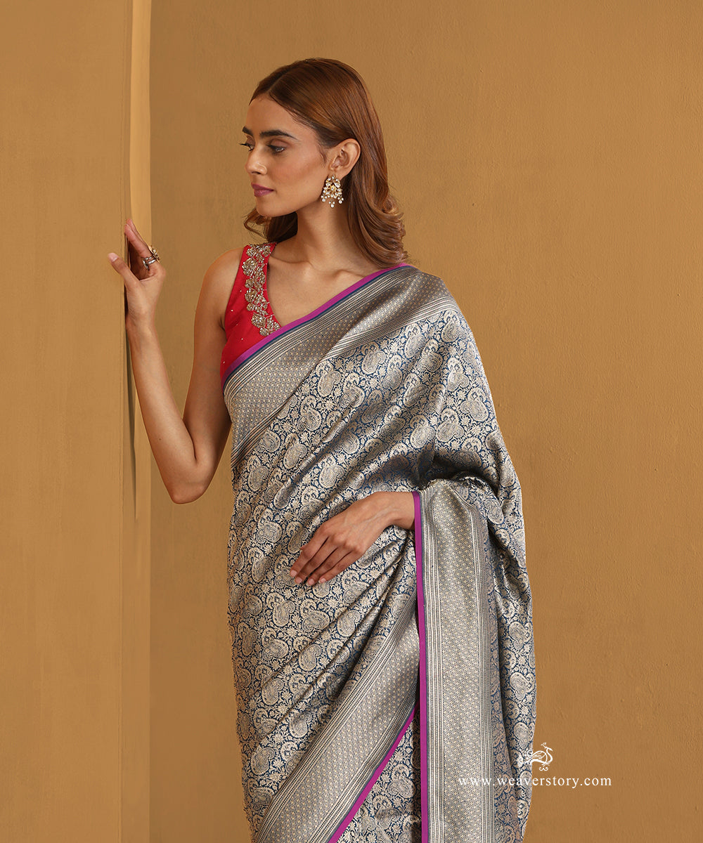 Teal_Handloom_Pure_Katan_Silk_Kimkhab_Banarasi_Saree_With_Pink_Selvedge_WeaverStory_02