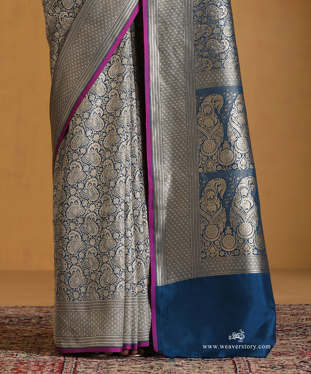 Teal_Handloom_Pure_Katan_Silk_Kimkhab_Banarasi_Saree_With_Pink_Selvedge_WeaverStory_04