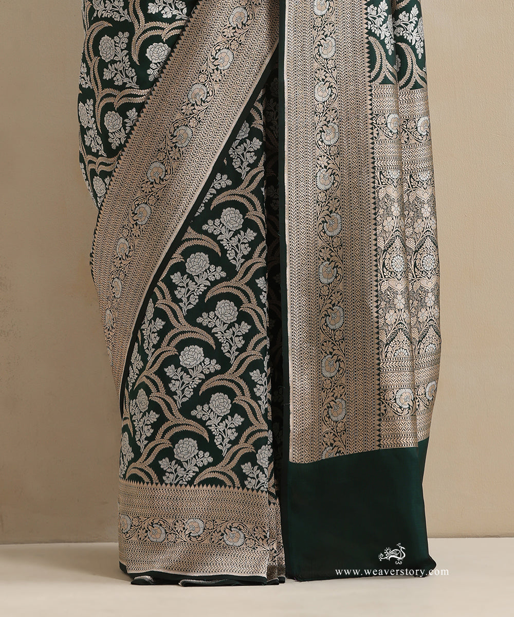 Handloom_Green_Pure_Katan_Silk_Cutwork_Banarasi_Saree_With_Gold_And_Silver_Zari_Floral_Jaal_WeaverStory_04