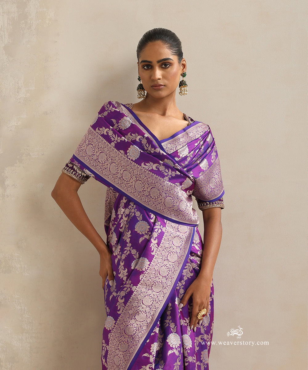 Handloom_Purple_Pure_Katan_Silk_Cutwork_Banarasi_Saree_With_Gold_And_Silver_Zari_Jaal_WeaverStory_01