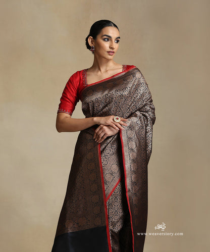 Handloom_Black_Pure_Katan_Silk_Kimkhab_Banarasi_Saree_With_Antique_Zari_WeaverStory_01