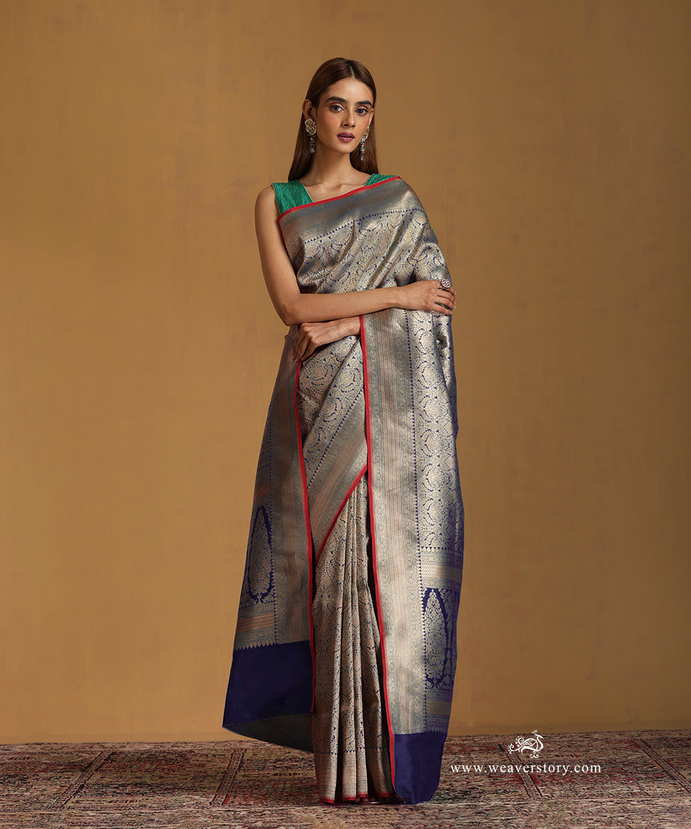 Blue_Handloom_Pure_Katan_Silk_Kimbkhab_Banarasi_Saree_With_Gold_Zari_Floral_And_Pink_Selvedge_WeaverStory_01