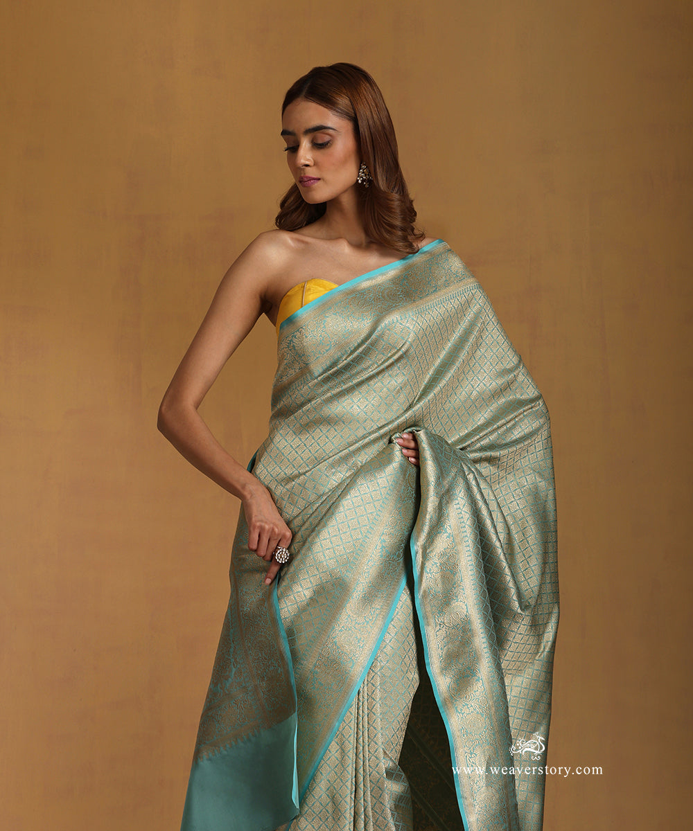 Handloom_Ice_Blue_Pure_Katan_Silk_Kimkhab_Banarasi_Saree_With_Gold_Zari_Diamond_Motifs_And_Floral_Border_WeaverStory_02