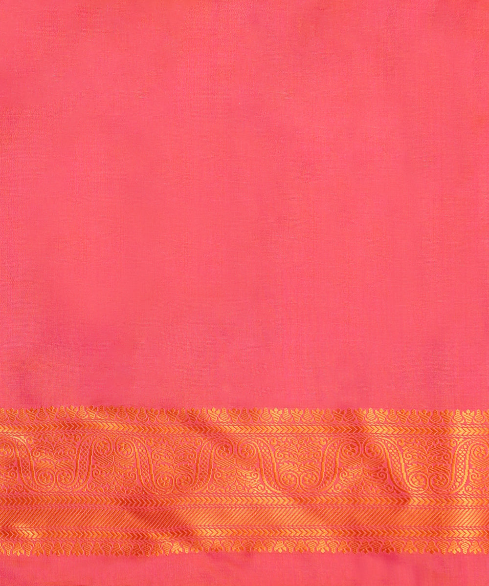 Handloom_Pink_Pure_Katan_Silk_Tanchoi_Banarasi_Saree_With_Small_Yellow_Flowers_Motifs_WeaverStory_05