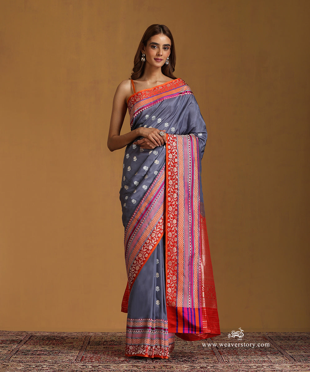 Grey_Handloom_Pure_Katan_Silk_Banarasi_Saree_With_Temple_Flowers_Boota_And_Multi_Colours_Satin_Border_WeaverStory_01