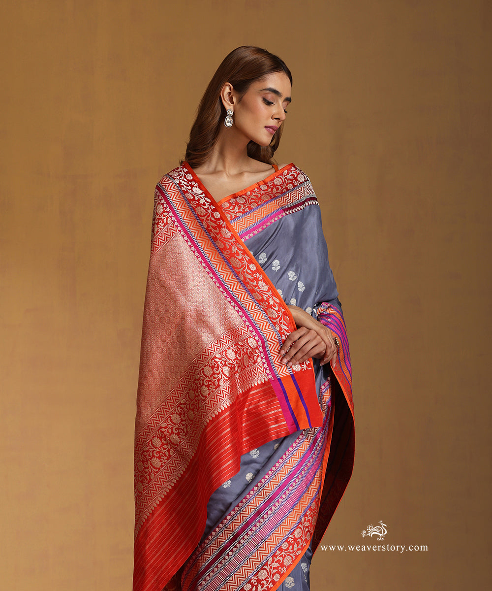 Grey_Handloom_Pure_Katan_Silk_Banarasi_Saree_With_Temple_Flowers_Boota_And_Multi_Colours_Satin_Border_WeaverStory_02