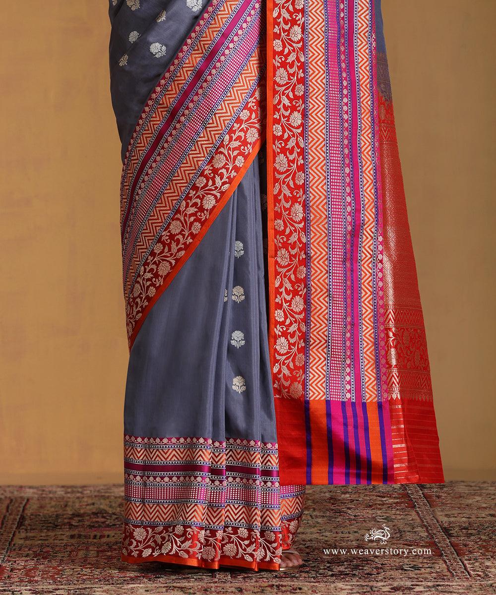 Grey_Handloom_Pure_Katan_Silk_Banarasi_Saree_With_Temple_Flowers_Boota_And_Multi_Colours_Satin_Border_WeaverStory_04