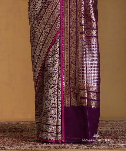 Purple_Handloom_Pure_Katan_Silk_Kimkhab_Banarasi_Saree_With_Aada_Floral_Jaal_And_Pink_Selvedge_WeaverStory_04