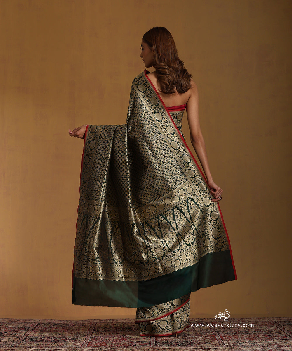 Dark_Green_Handloom_Pure_Katan_Silk_Kimkhab_Banarasi_Saree_With_Small_Leaves_Motifs_And_Red_Selvedge_And_Sunflower_Border_WeaverStory_03