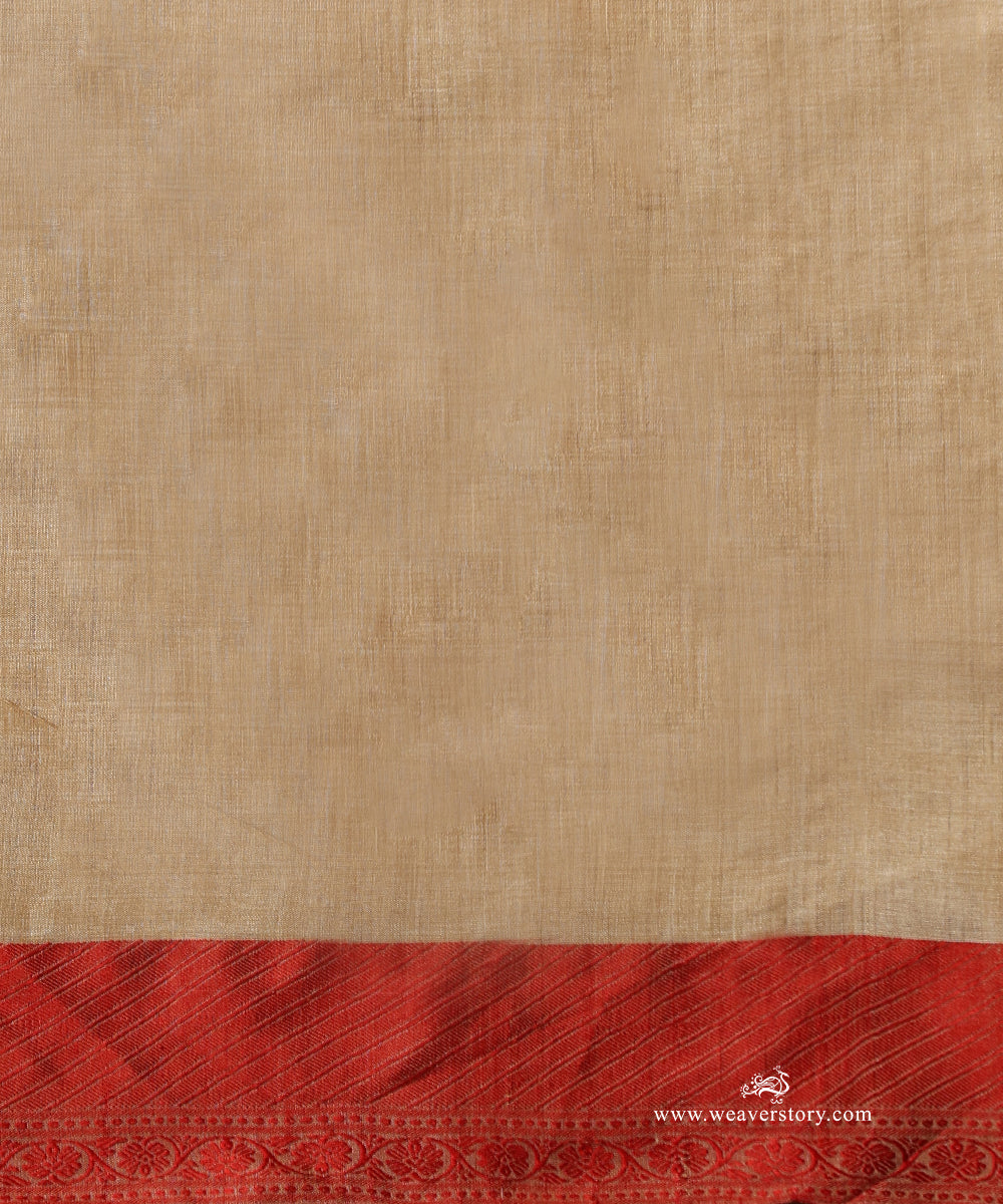 Beige_Handloom_Pure_Tussar_Silk_Jamdani_Saree_With_Red_Border_And_Pallu_WeaverStory_05