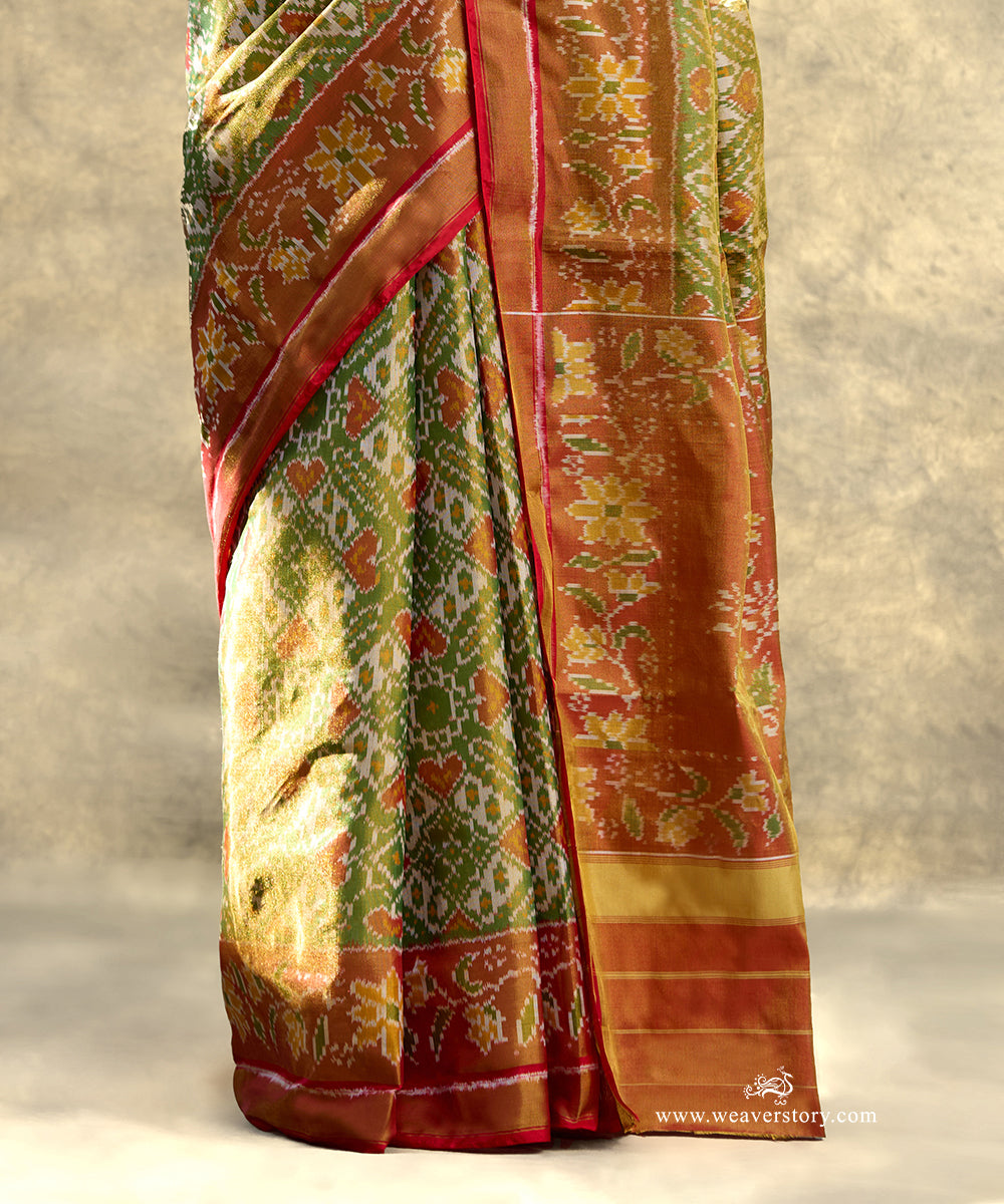 Green_And_Red_Handloom_Pure_Mulberry_Tissue_Silk_Ikat_Patola_Saree_WeaverStory_04