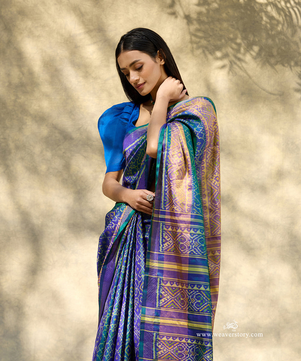 Peacock_Green_Handloom_Pure_Mulberry_Silk_Ikat_Patola_Saree_With_Tissue_Border_WeaverStory_02