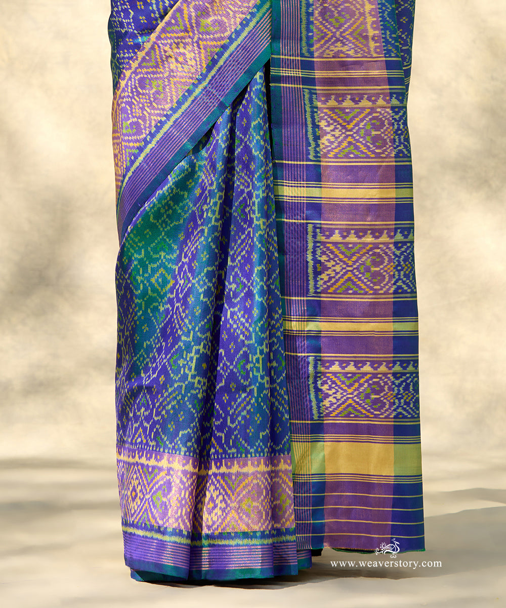 Peacock_Green_Handloom_Pure_Mulberry_Silk_Ikat_Patola_Saree_With_Tissue_Border_WeaverStory_04