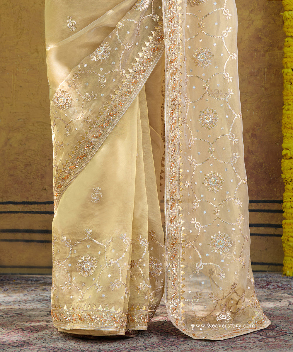 Gold_Handloom_Pure_Tissue_Silk_Saree_With_Gota_Patti_Embroidery_With_Orange_Thread_Work_WeaverStory_04