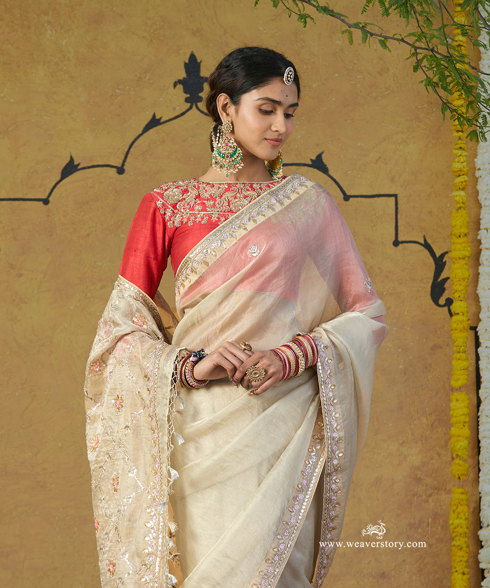 Silver_Handloom_Pure_Tissue_Silk_Saree_With_Gota_Patti_Embroidery_With_Pink_Thread_Work_WeaverStory_02