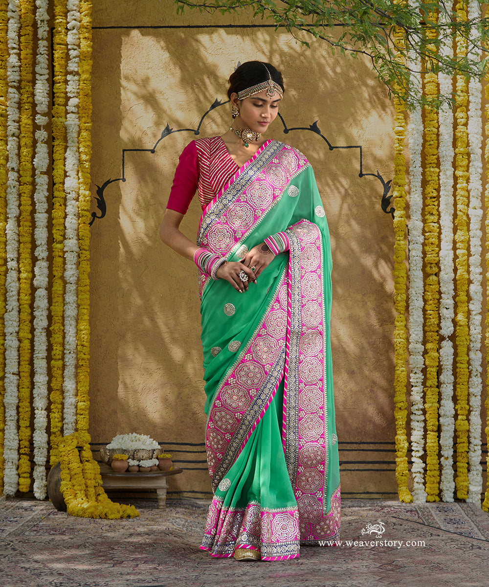 Handloom_Sea_Green_Pure_Georgette_Saree_With_Pink_Heavy_Gota_Patti_Border_WeaverStory_01