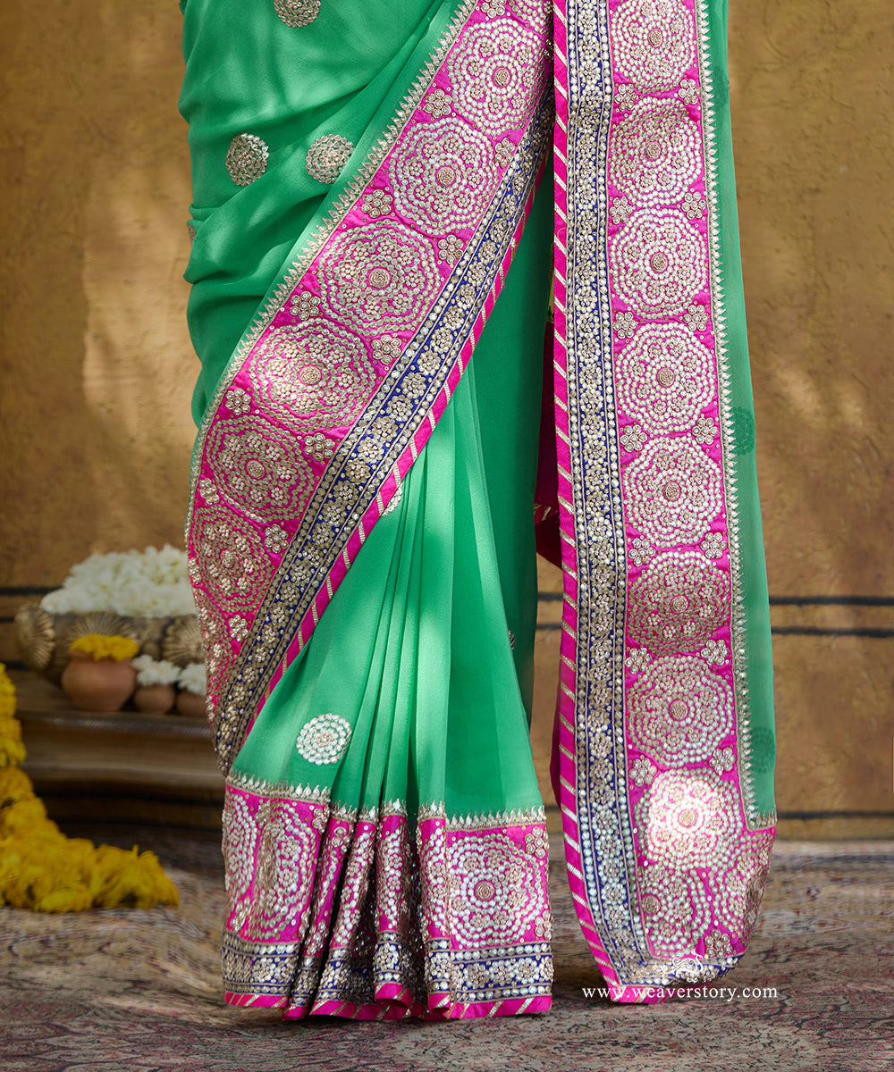 Handloom_Sea_Green_Pure_Georgette_Saree_With_Pink_Heavy_Gota_Patti_Border_WeaverStory_04