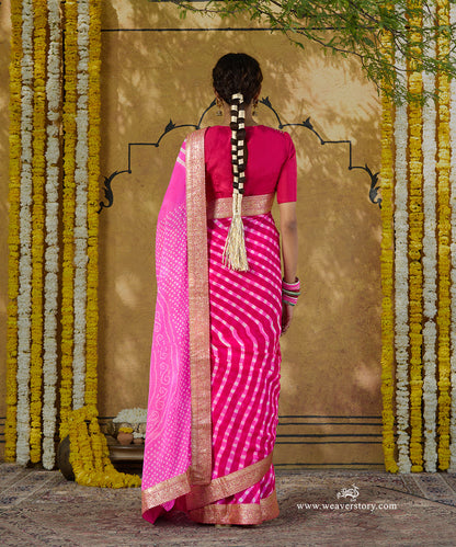 Handloom_Pink_And_White_Pure_Georgette_Bandhej_Saree_WeaverStory_03