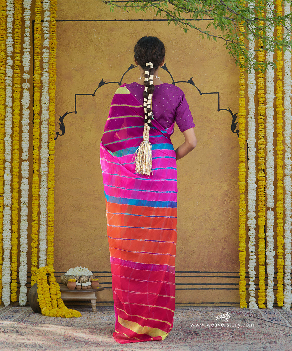 Pink_And_Orange_Handloom_Ombre_Dyed_Leheriya_Pure_Georgette_Bandhej_Saree_WeaverStory_03