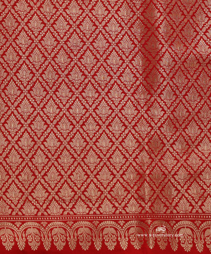 Rani_Pink_Handloom_Pure_Katan_Silk_Saree_With_Kadhwa_Booti_And_Small_Leaf_Motif_On_Border_WeaverStory_05