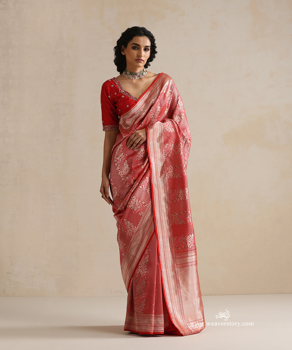 Handloom_Red_Pure_Soft_Pure_Katan_Silk_Kimkhab_Kimkhab_Banarasi_Saree_With_Peacock_And_Saffron_Jaal_WeaverStory_02