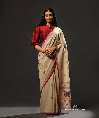 Beige_Handloom_Pure_Mulmul_Dhakai_Jamdani_Saree_With_Butterfly_Motifs_WeaverStory_01