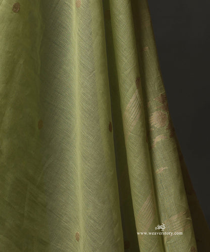 Pista_Green_Handloom_Pure_Mulmul_Dhakai_Jamdani_Saree_With_Beige_Polka_Dots_WeaverStory_05