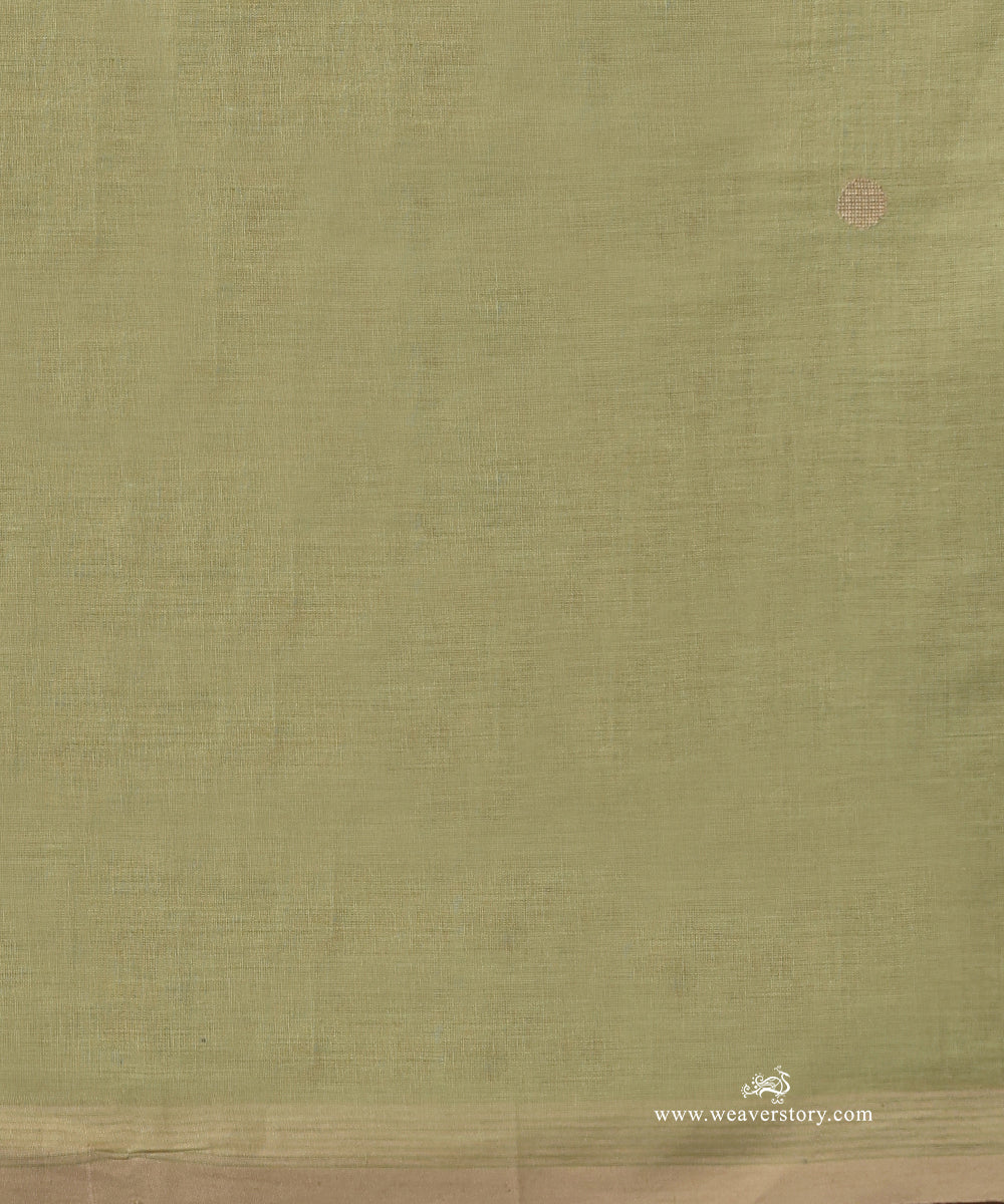 Pista_Green_Handloom_Pure_Mulmul_Dhakai_Jamdani_Saree_With_Beige_Polka_Dots_WeaverStory_06