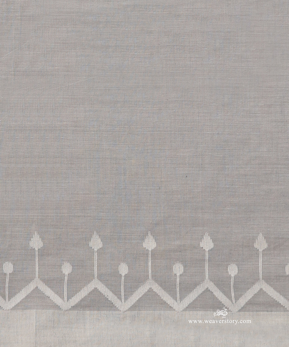 Dusty_Blue_Handloom_Pure_Mulmul_Dhakai_Jamdani_Saree_With_Saffron_Border_WeaverStory_05