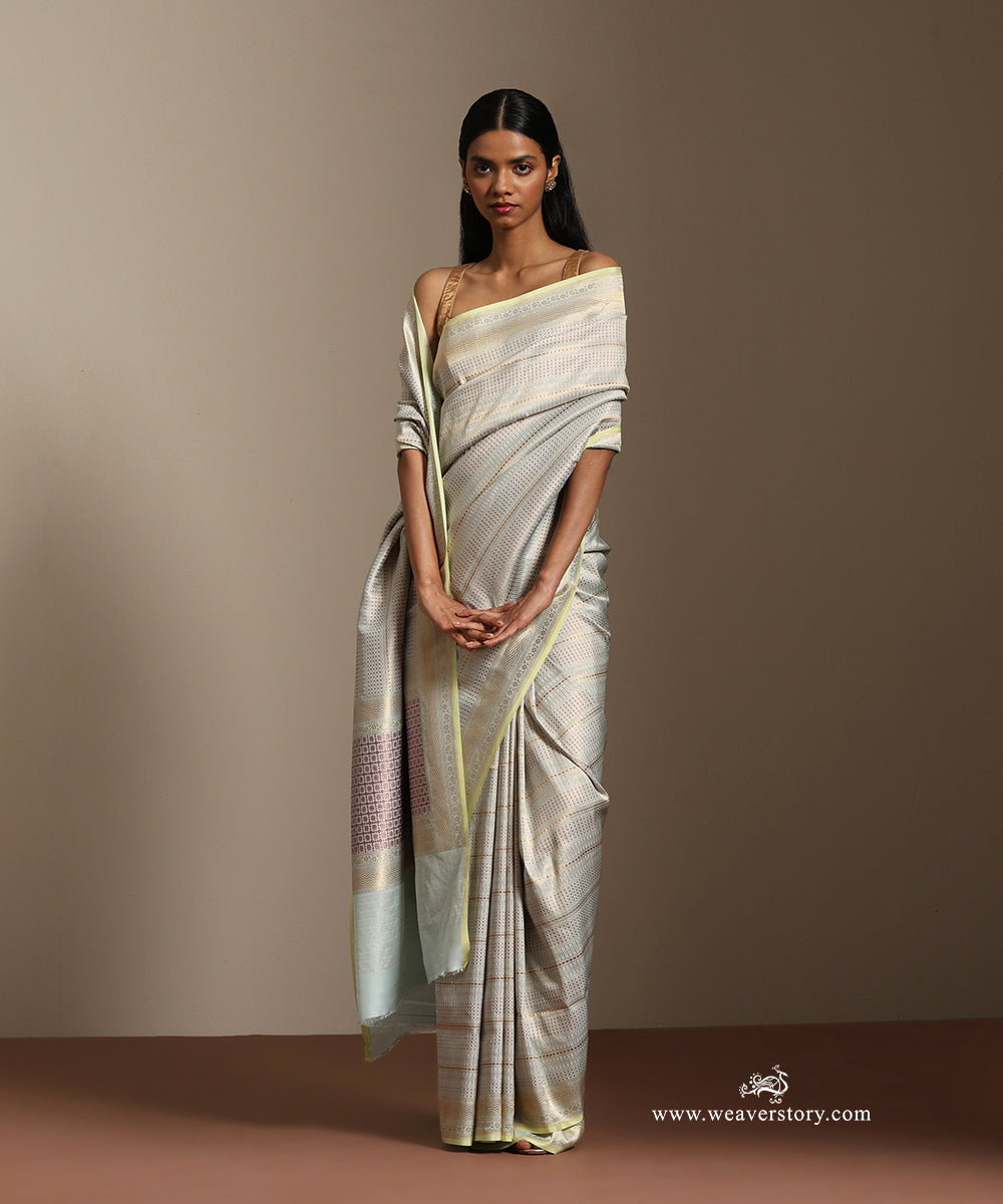 Light_Pista_Green_Handloom_Pure_Soft_Katan_Silk_Banarasi_Saree_Kimkhab_Saree_With_Allover_Meean_Dots_WeaverStory_01