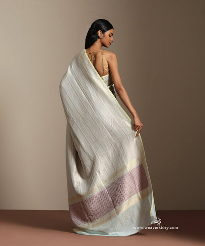Light_Pista_Green_Handloom_Pure_Soft_Katan_Silk_Banarasi_Saree_Kimkhab_Saree_With_Allover_Meean_Dots_WeaverStory_03