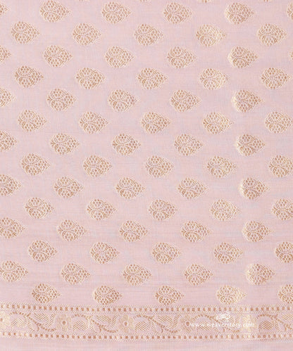 Soft_Pink_Handloom_Pure_Soft_Katan_Silk_Banarasi_Saree_Kimkhab_Saree_With_Aadi_Floral_Jall_And_Yellow_Selvedge_WeaverStory_05
