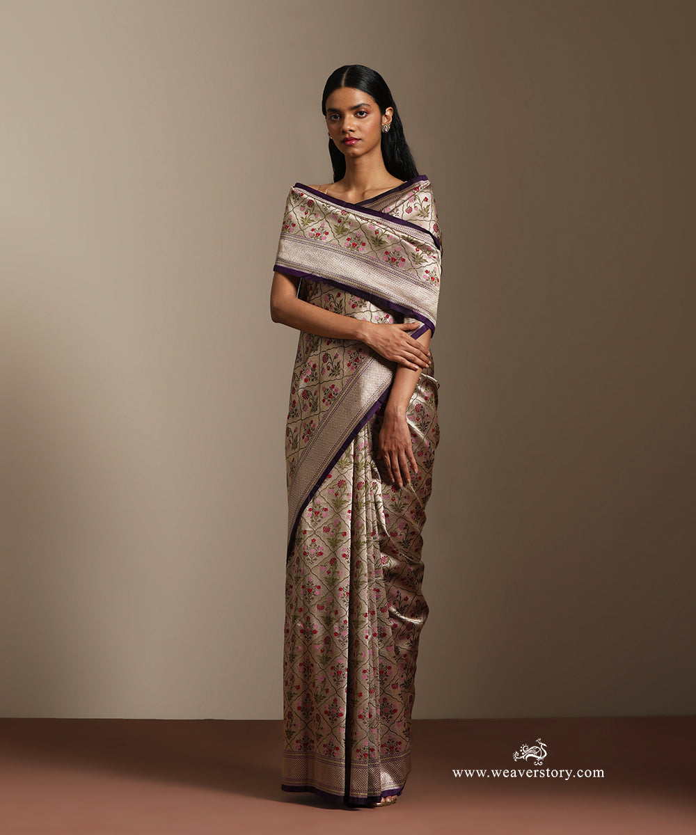Purple_And_Hena_Green_Handloom_Pure_Katan_Silk_Kimkhab_Banarasi_Saree_With_Allover_Meenakari_Guldasta_Motifs_._WeaverStory_01