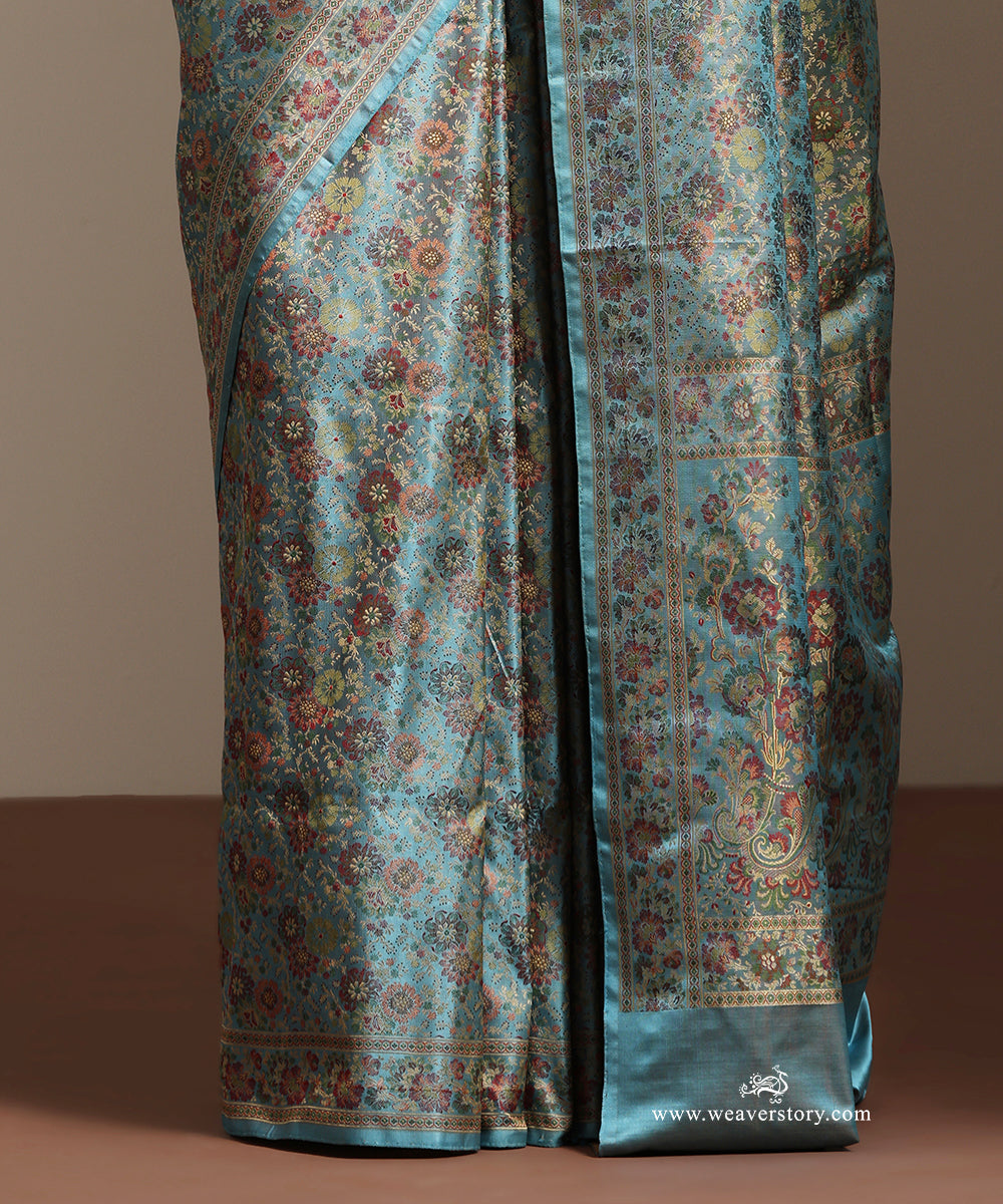 Ice_Blue_Handloom_Pure_Katan_Silk_Tanchoi_Jamawar_Saree_With_Allover_Multi_Colour_Floral_Jall_WeaverStory_04