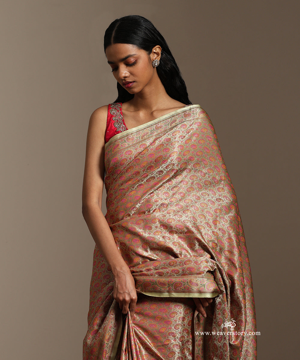 Baige_And_Pastel_Green_Handloom_Pure_Katan_Silk_Tanchoi_Jamawar_Saree_With_Meenakri_Small_Paisley_WeaverStory_02