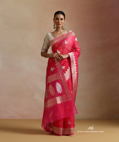 Hot_Pink_Pure_Kora_Silk_Banarasi_Saree_With_Kadhwa_Leaf_Boota_And_Guldasta_Motif_On_Pallu_WeaverStory_02