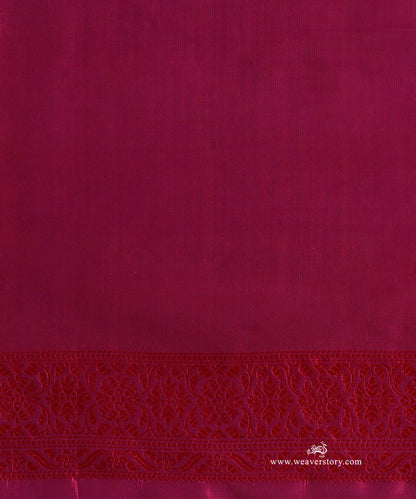Red_And_Purple_Handloom_Pure_Katan_Silk_Resham_Tanchoi_Banrasi_Saree_With_Flower_Jall_WeaverStory_05