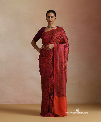Orange_And_Blue_Handloom_Pure_Katan_Silk_Resham_Tanchoi_Banrasi_Saree_With_Flower_Jall_And_Red_Selvedge_WeaverStory_02