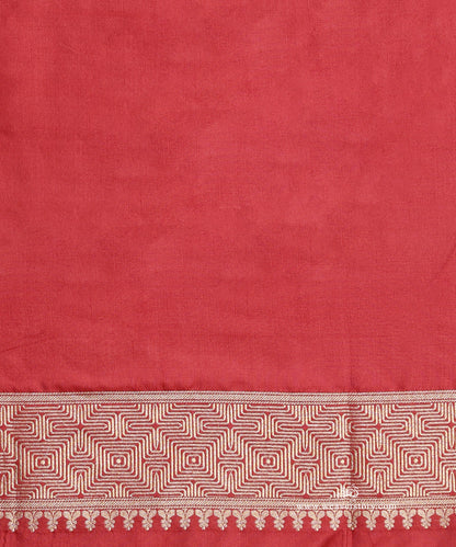 Frozi_Handloom_Pure_Katan_Silk_Kimkhab_Banrasi_Saree_With_Pink_Selvedge_WeaverStory_05