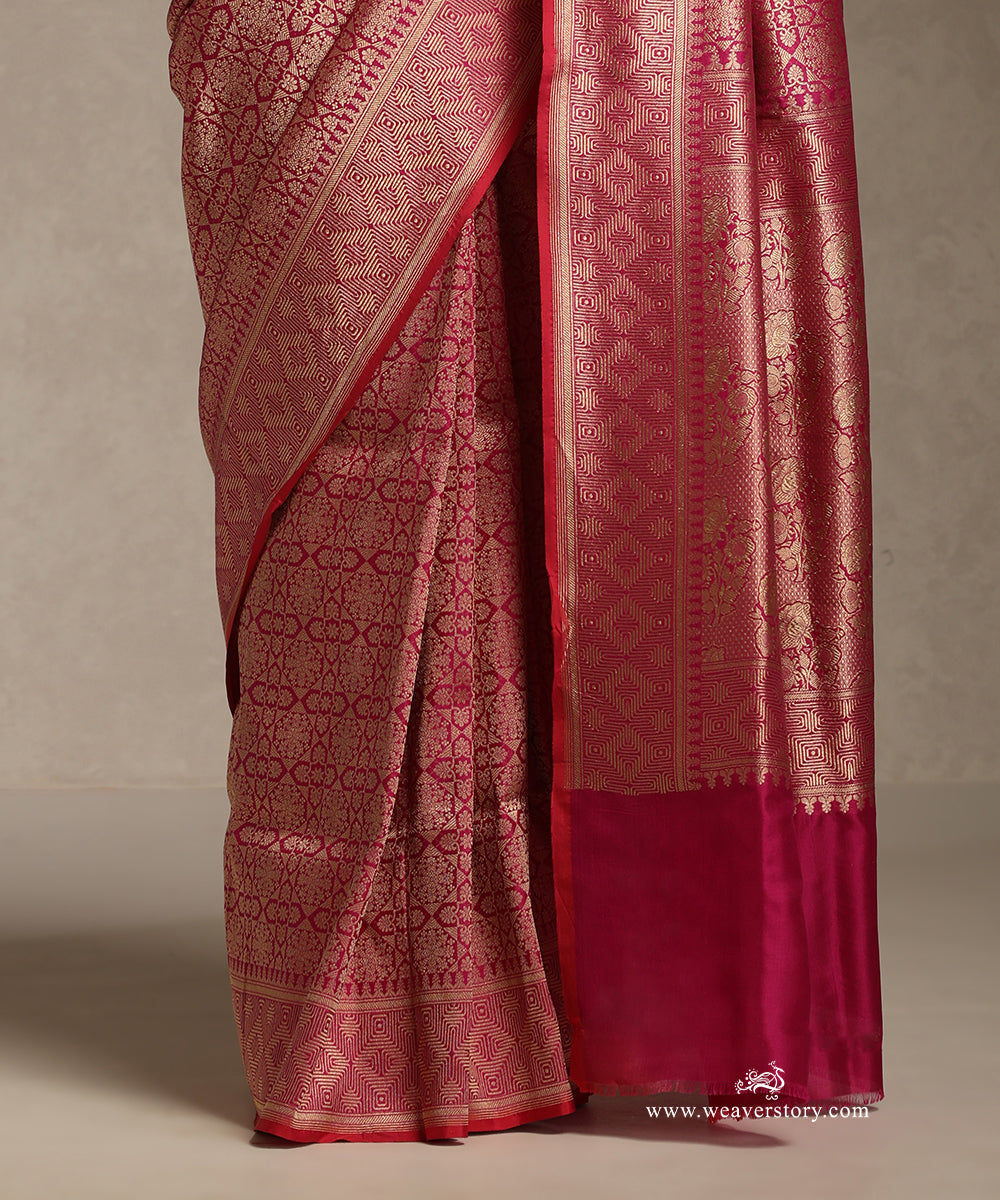 Pink_Handloom_Pure_Katan_Silk_Kimkhab_Banarasi_Saree_With_Orangish-Red_Selvedge_WeaverStory_04
